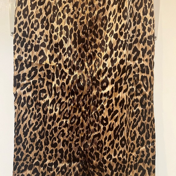 🔥 PRICE DROP 
Anne Klein New w/Tags 2-piece SILK Leopard print jacket n’ skirt - Picture 10 of 11
